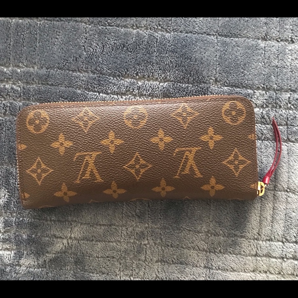 Louis Vuitton Clemence wallet